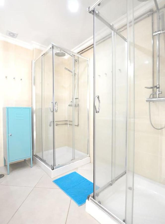 Casa Baleia - Praia E Piscina - 10 Pessoas Ferrel  Kültér fotó